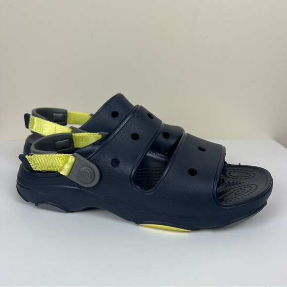 Crocs | Unisex All Terrain Sandal Navy Yellow | 6 - Picture 3 of 9